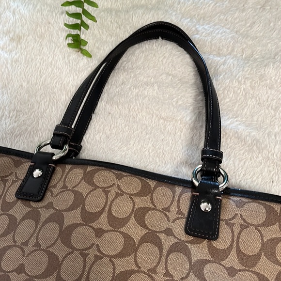 Coach Logo Bag In Tan and Brown With Dark Brown Trim. Brand New without tags. - Picture 5 of 15